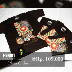 T-Shirt Sang Cahaya Ukuran M